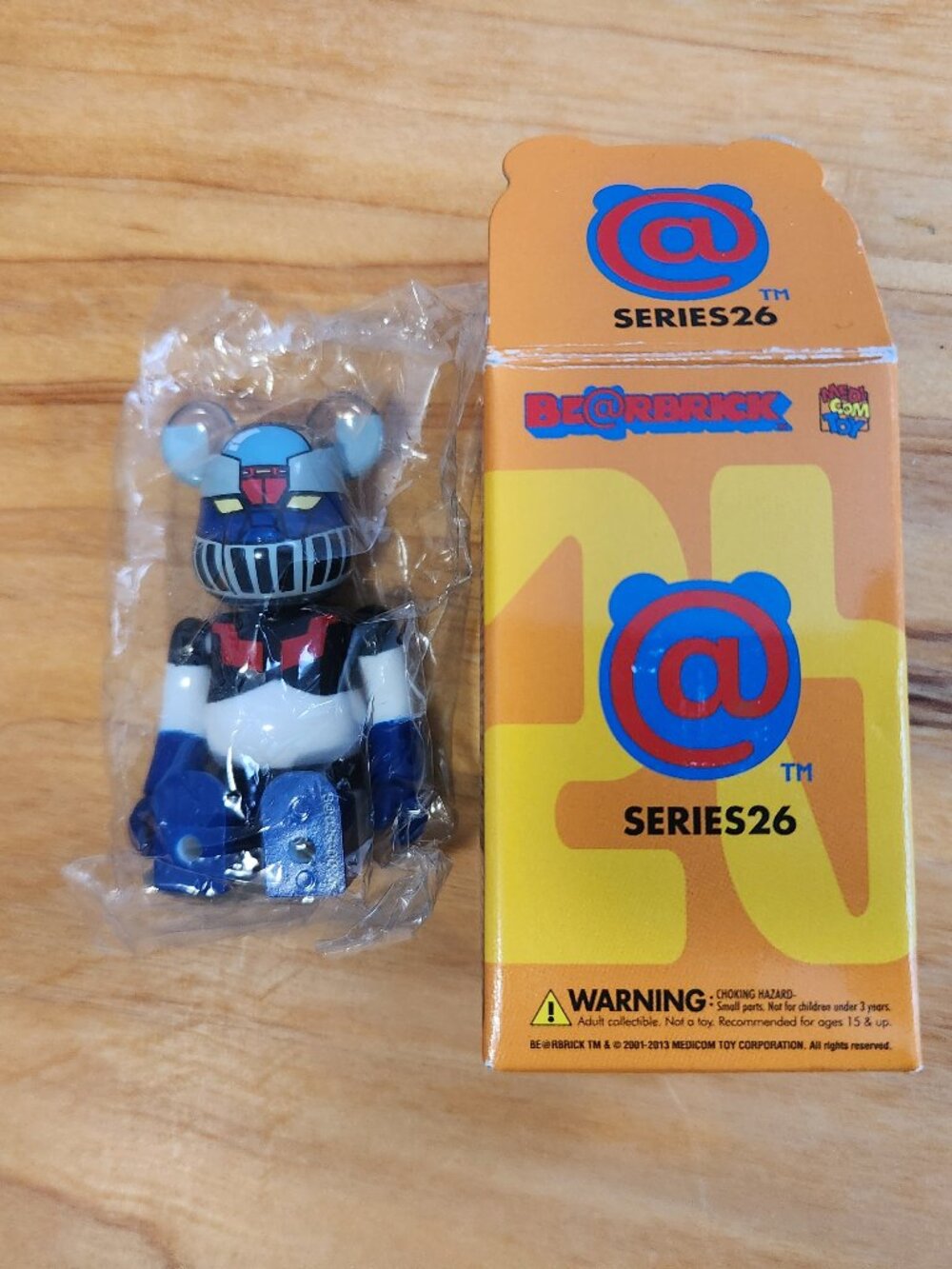 BE@RBRICK Series 24 100% SF Robot